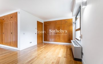 Property slide 25