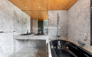 Property slide 30