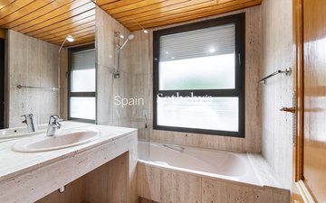 Property slide 19