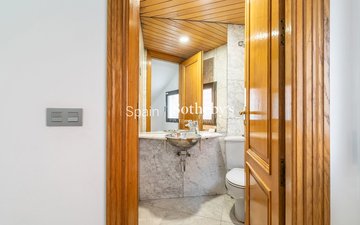 Property slide 14