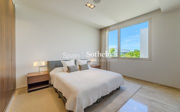 Property slide 19