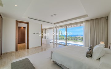 Property slide 25