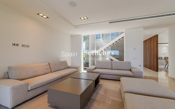 Property slide 7