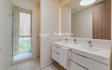 Property slide 36
