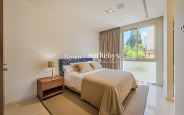Property slide 22