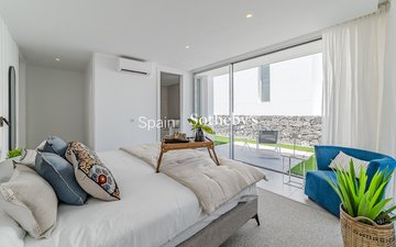 Property slide 29