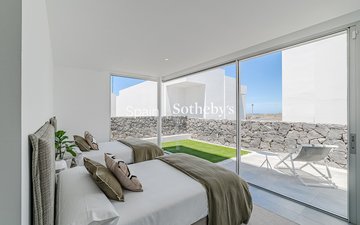 Property slide 21
