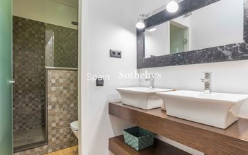 Property slide 26