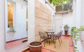 Property slide 21