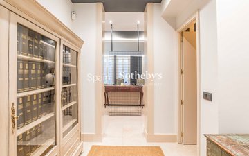 Property slide 10