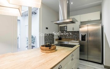 Property slide 16