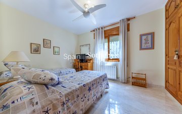 Property slide 38