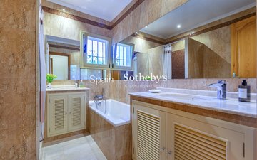 Property slide 36