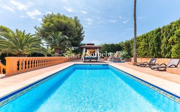 Property slide 39
