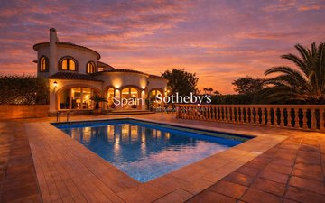 Property slide 42