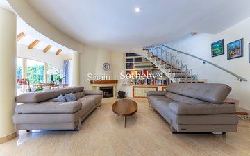 Property slide 8