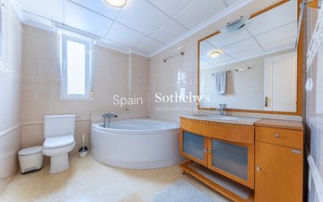 Property slide 31