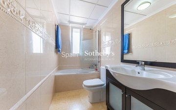 Property slide 30