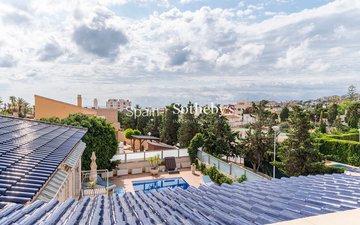Property slide 18