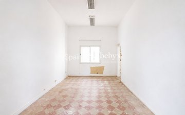 Property slide 8