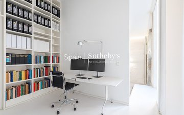Property slide 19