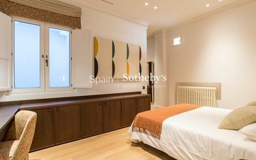 Property slide 21