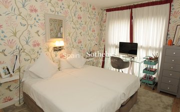 Property slide 21