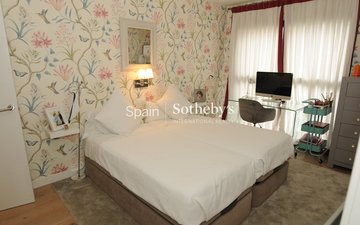 Property slide 22