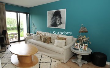 Property slide 62