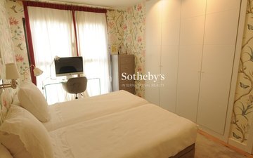Property slide 18