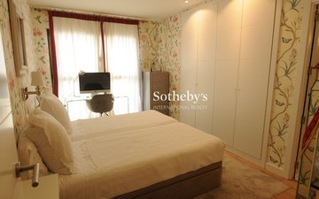 Property slide 25