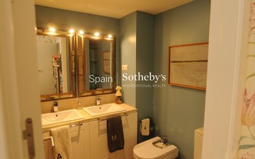 Property slide 7