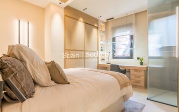 Property slide 20