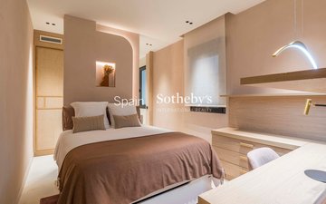Property slide 14