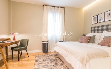 Property slide 24