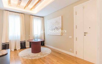 Property slide 20