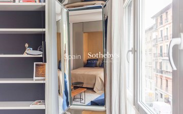 Property slide 24