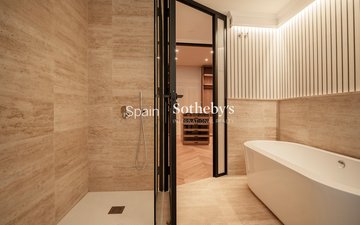 Property slide 21