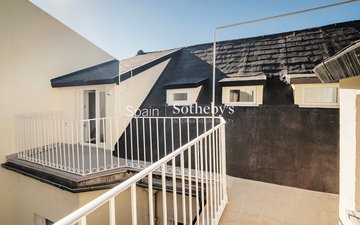 Property slide 25