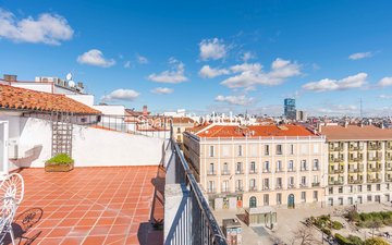 Property slide 18