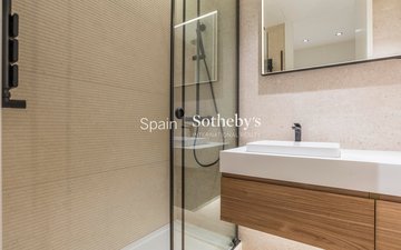 Property slide 38