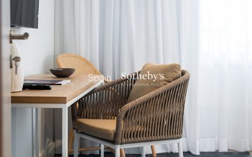 Property slide 18