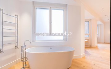 Property slide 40