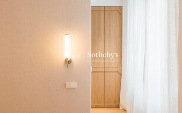 Property slide 48
