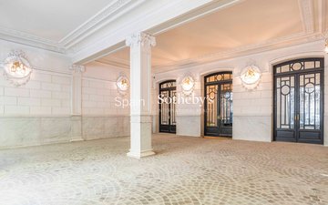 Property slide 39