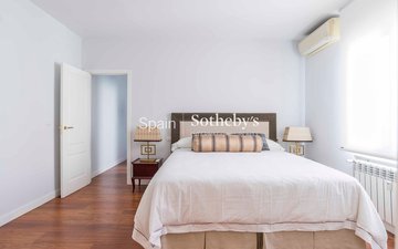 Property slide 25