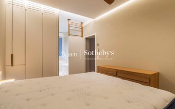 Property slide 28
