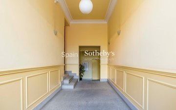Property slide 40