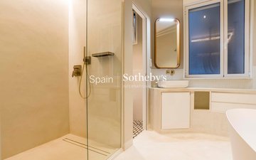 Property slide 30
