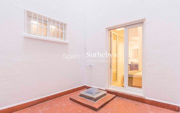 Property slide 41